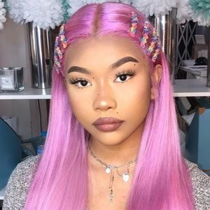 Meet your Posher, Tolia